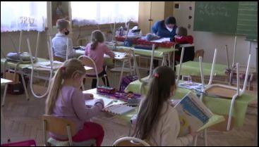 Online Tanítás A Csilizradványi Alapiskolában